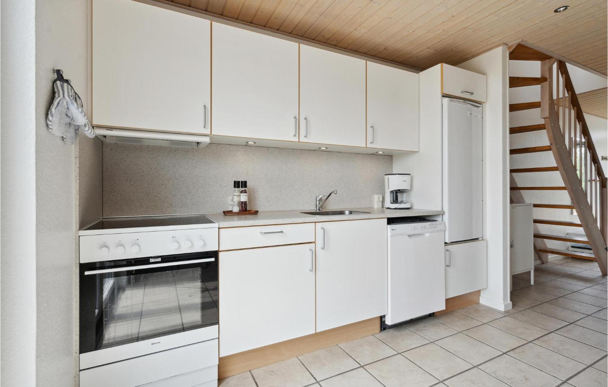 Stunning Home In Norre Nebel With Kitchen Екстериор снимка